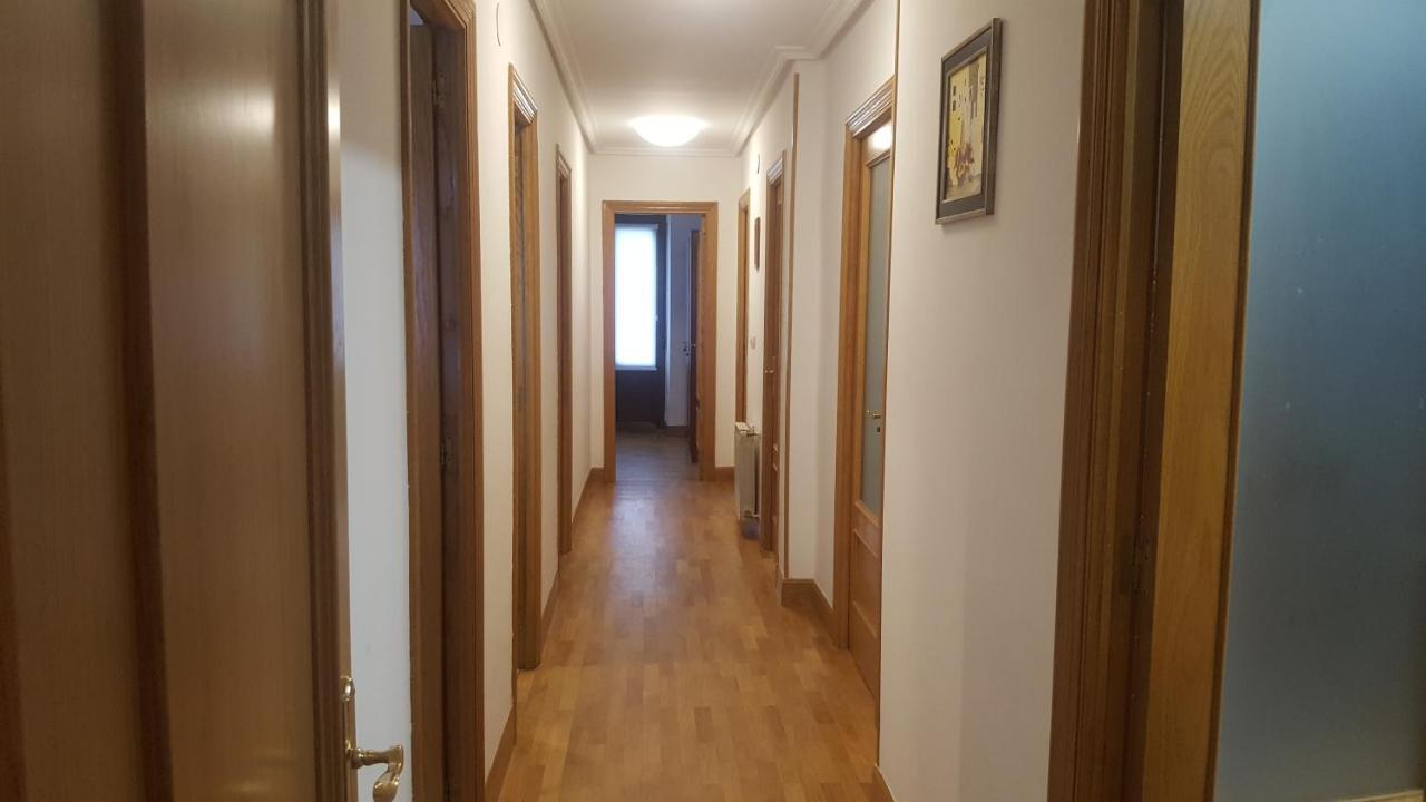 Apartamento Amplio Y Central A Pie De Playa La Concha San Sebastián Eksteriør billede