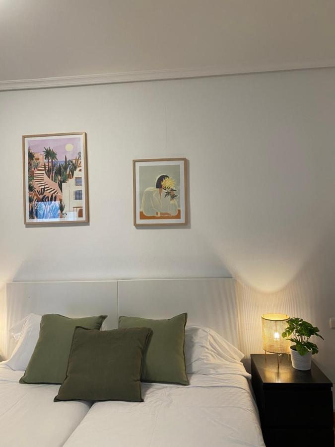 Apartamento Amplio Y Central A Pie De Playa La Concha San Sebastián Eksteriør billede