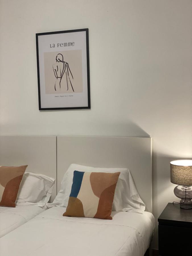 Apartamento Amplio Y Central A Pie De Playa La Concha San Sebastián Eksteriør billede